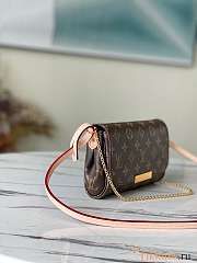 Louis Vuitton LV Small Favorite Monogram 24x14x4cm - 6