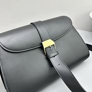 The Row Isla Leather Clutch Black Bag 27x19x9cm - 3