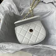 Chanel Bag White Gold Bag 16x12x6cm - 2