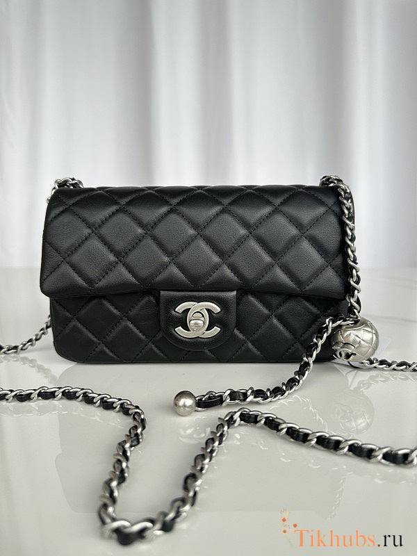 Chanel Flap Bag Black Lambskin Silver Ball 20cm - 1