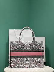 Dior Medium Book Tote White and Pastel Pink Butterfly 36cm - 2