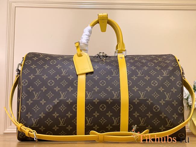 Louis Vuitton LV Keepall Bandoulière 50 Monogram Macassar Yellow 50 x 29 x 23 cm - 1