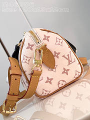 Louis Vuitton LV Speedy Bandoulière 20 Monogram White 20.5cm - 4