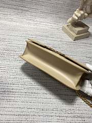 Celine Natural Medium Bag Triomphe Beige 23x15.5x5cm - 4