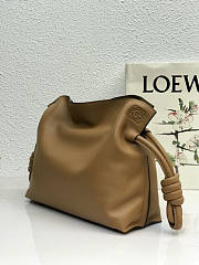 Loewe Flamenco Clutch Beige Bag 30x24.5x10.5cm - 2