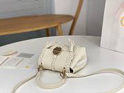 Chloe Penelope Small Soft Shoulder Bag White 22x14x9cm - 6