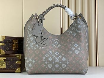 Louis Vuitton LV Flight Mode Carmel 35 x 40 x 17 cm