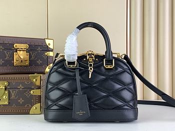 Louis Vuitton LV Alma Black BB 23.5 x 17.5 x 11.5 cm