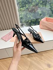 Miu Miu Patent Buckle-Trio Slingback Pumps Black 3cm - 4