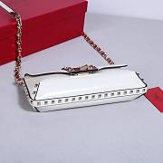 Valentino Garavani Rockstud Brushed Calfskin White Shoulder Bag 26x13x7cm - 4