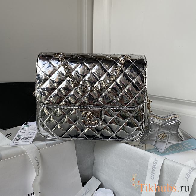 Chanel Backpack Star Coin Purse Metallic Calfskin Silver 22.5 × 22.5 × 6 cm - 1