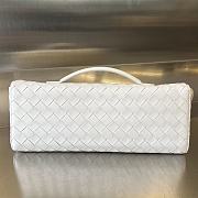 Bottega Veneta Long Clutch Andiamo With Handle White 31x13x3cm - 4