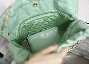 Chanel 22 Handbag Green 38x42x8cm - 5