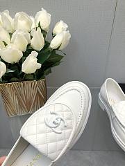 Chanel Mocasines White Loafers - 4