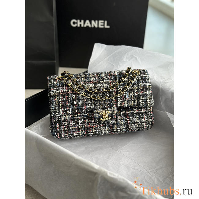 Chanel Flap Tweed CC Shoulder Bag Black And Multi 25cm - 1