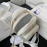 Chanel Backpack Mini White Caviar Gold 18x13x9cm - 4