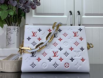 Louis Vuitton LV Coussin PM H32 26x20x12cm