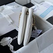 Chanel Handbag Lambskin Gold White 26.5x16.5x5cm - 6