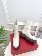 Valentino Garavani White One Stud Beatle Leather Boots - 3