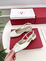 Valentino Garavani Roman Stud White Flat - 3