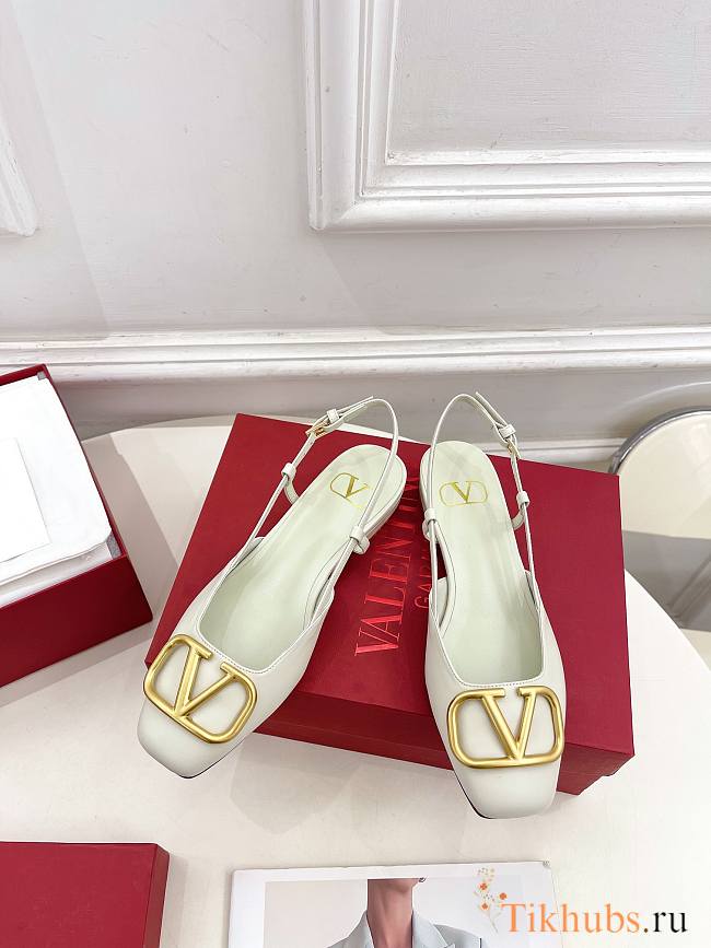 Valentino Garavani Roman Stud White Gold Flat - 1