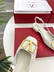 Valentino Garavani Roman Stud White Gold Flat - 2