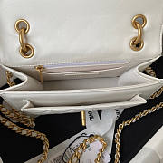 Chanel Flap Bag White Gold Hardware 19x14x6cm - 6