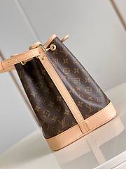 Louis Vuitton LV Petit Noe 27x27x21cm - 4