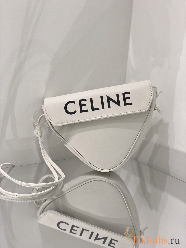 Celine Triangle Bag in Smooth Calfskin White 21x15x4cm - 1