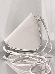 Celine Triangle Bag in Smooth Calfskin White 21x15x4cm - 4