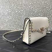 Valentino Smll Rockstud White Crossbody Bag 22.5x15x6cm - 4