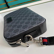 Gucci GG Supreme Clutch Grey 23.5x15.5x4.5cm - 3