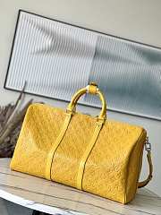 Louis Vuitton LV Keepall Bandoulière 50 Yellow Taurillon 50 x 29 x 23 cm - 3