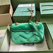 Gucci GG Marmont Mini Shoulder Bag Green Velvet 22x13x6cm - 3