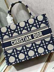 Dior Medium Book Tote Beige and Blue Macrocannage 36cm - 3