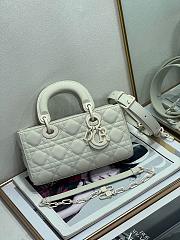 Dior Small Lady D-joy Matte White 22cm - 1