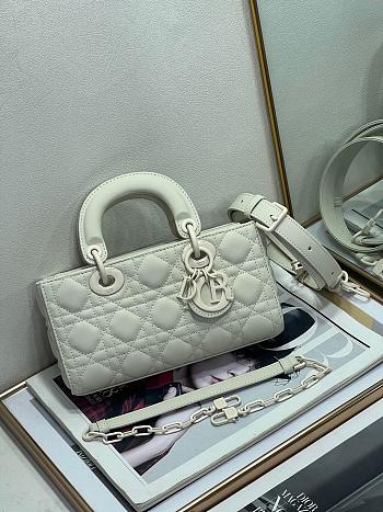 Dior Small Lady D-joy Matte White 22cm