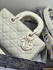 Dior Small Lady D-joy Matte White 22cm - 4