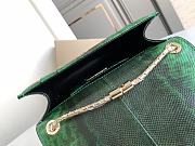 Bulgari Serpenti Forever Crossbody Bag in Green 20x14x4.5cm - 6