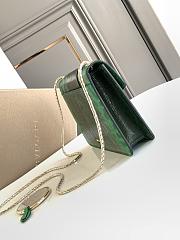 Bulgari Serpenti Forever Crossbody Bag in Green 20x14x4.5cm - 3