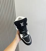 Louis Vuitton LV Black White Sneaker - 4