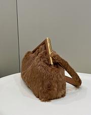 Fendi First Brown Shearling Bag 32.5x15x23.5cm - 6