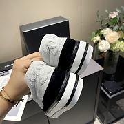 Chanel White Sneaker 02 - 4