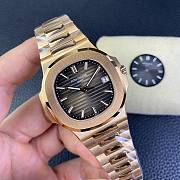 Patek Philippe Nautilus Gold Watch 40mm - 1