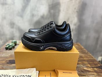 Louis Vuitton LV Sneaker Black Discovery