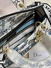 Dior Medium Lady D-lite Bag White Blue 24 x 20 x 11 cm - 4