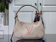 Louis Vuitton LV Mini Moon Latte White 20.5 x 11 x 5 cm - 5