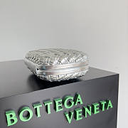 Bottega Veneta Knot Minaudiere Silver 20x12x5.5cm - 4