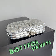 Bottega Veneta Knot Minaudiere Silver 20x12x5.5cm - 6