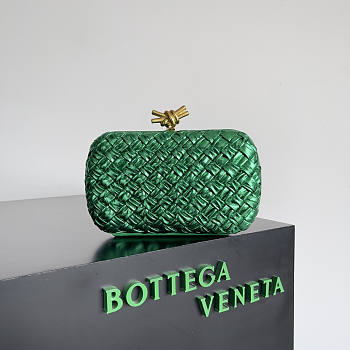 Bottega Veneta Knot Minaudiere Green 20x12x5.5cm